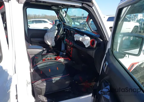 2021 Jeep Wrangler Unlimited Willys 4X4 z USA, uszkodzony, nr VIN 1C4HJXDM8MW530922